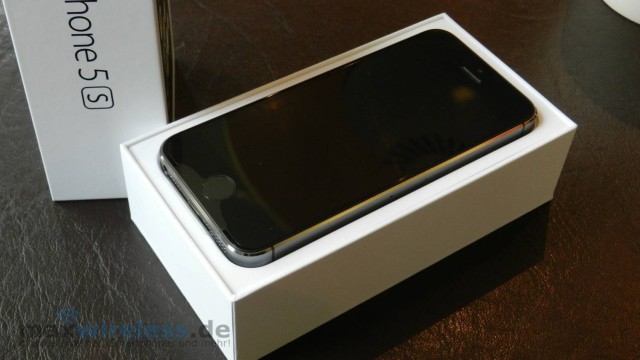 iPhone 5s unboxing