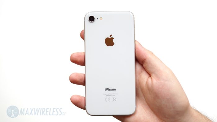 Glasrückseite des Apple iPhone 8 mit Wireless Charging Funktion.