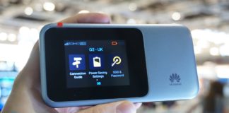 Huawei E5788: LTE Cat16 MiFi mit Touchscreen