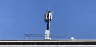 Niederlande: GSM-Abschaltung bei T-Mobile, 3G-Aus bei KPN Mobilfunk Sendemast. Bild: maxwireless.de.