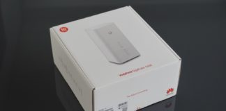 Test: Huawei B818 (Vodafone Gigacube CAT19) Verpackung des Vodafone Gigacube CAT19.