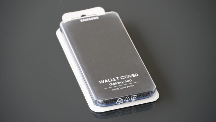 Galaxy 40 Wallet Cover Verpackung